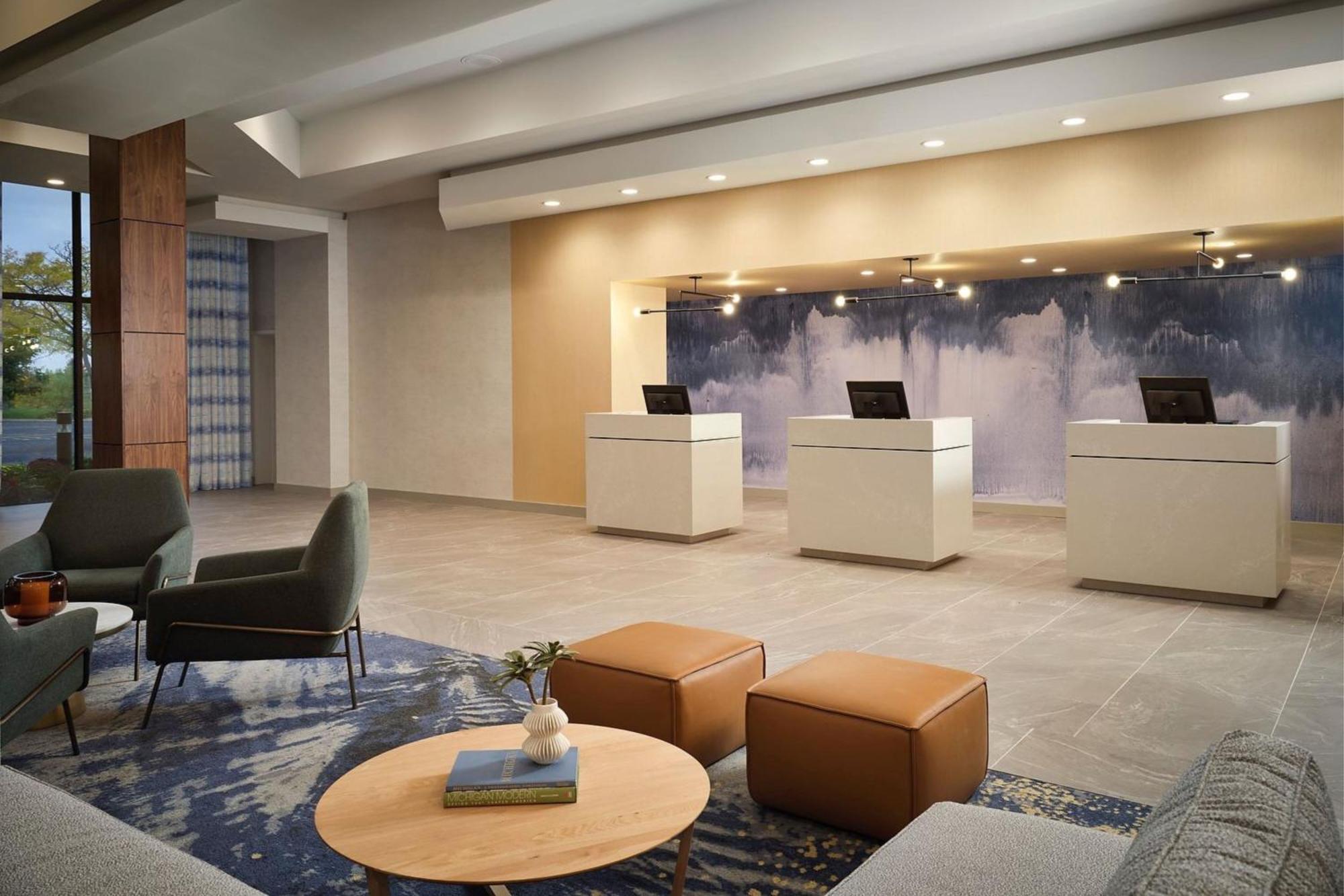 Sheraton Grand Rapids Airport Hotel Cascade Exterior foto