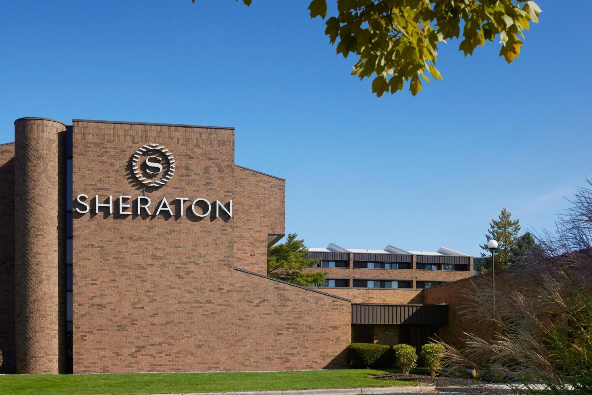 Sheraton Grand Rapids Airport Hotel Cascade Exterior foto